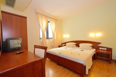 Family room Hotel Evilion